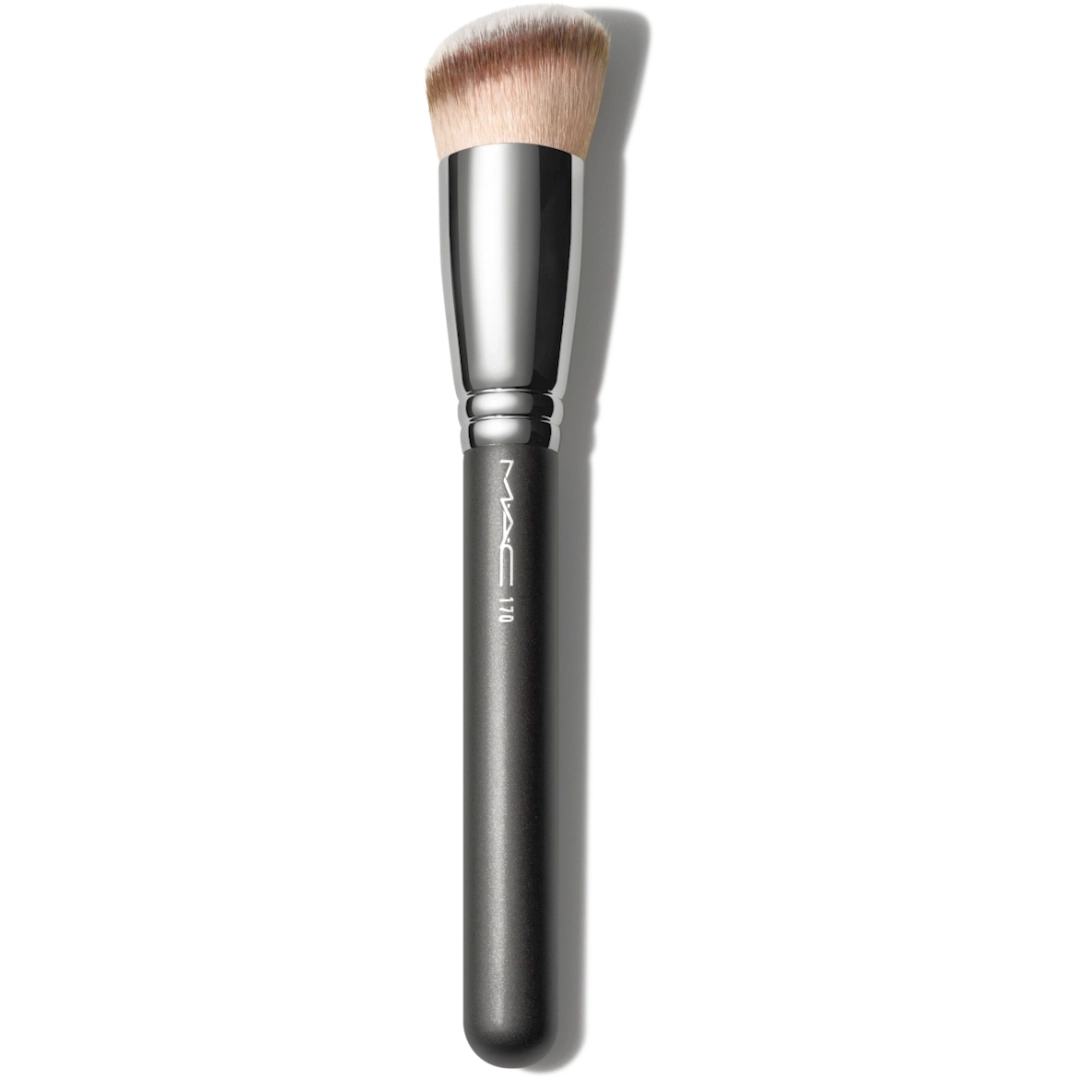 mac-170-synthetic-rounded-slant-brush